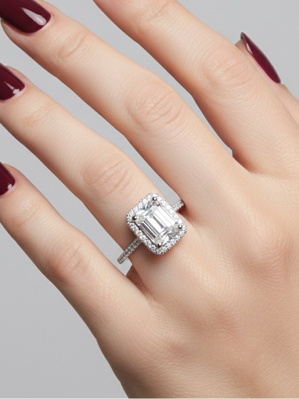 Sterling Silver Diamond Ring - Picture 9 of 10